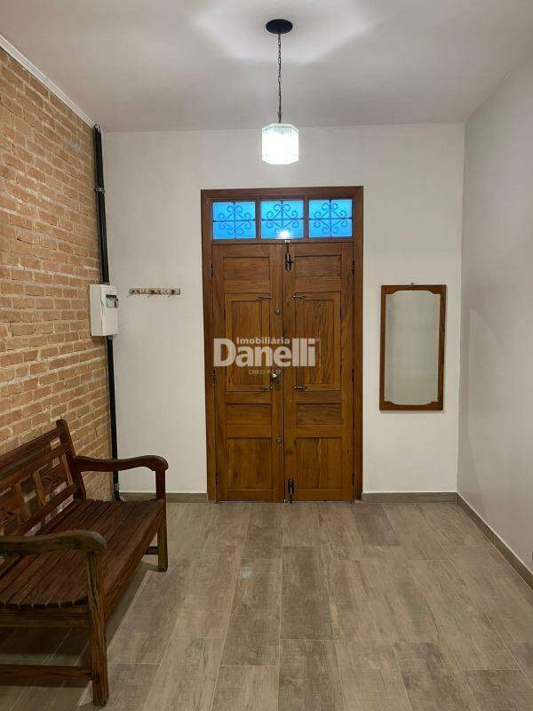 Casa à venda no Centro: 