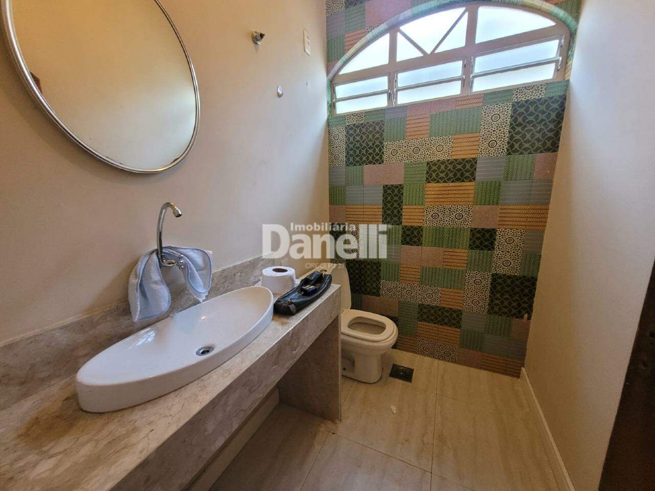 Casa para aluguel no Centro: 