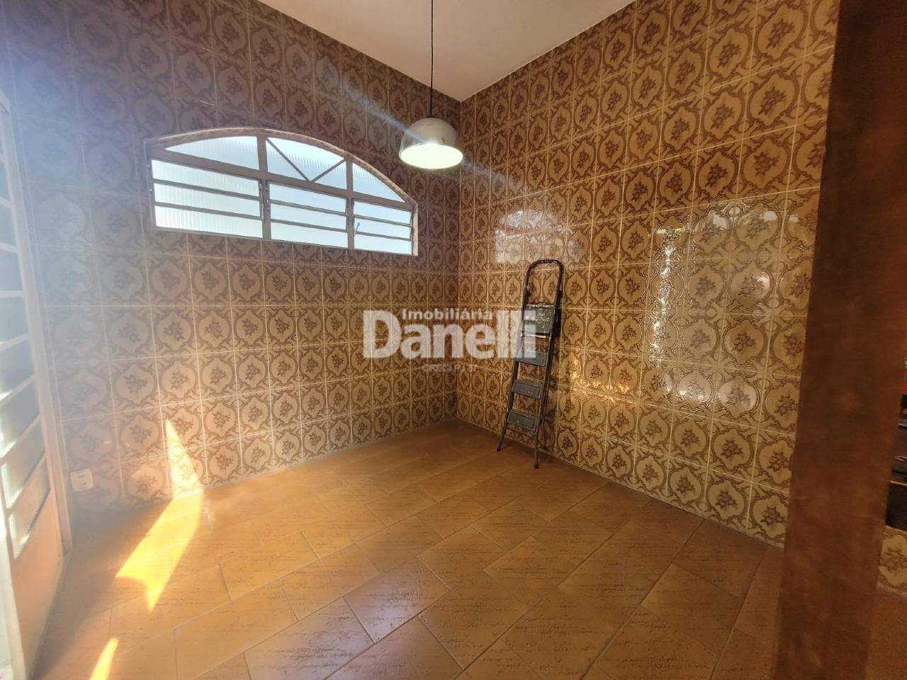 Casa para aluguel no Centro: 