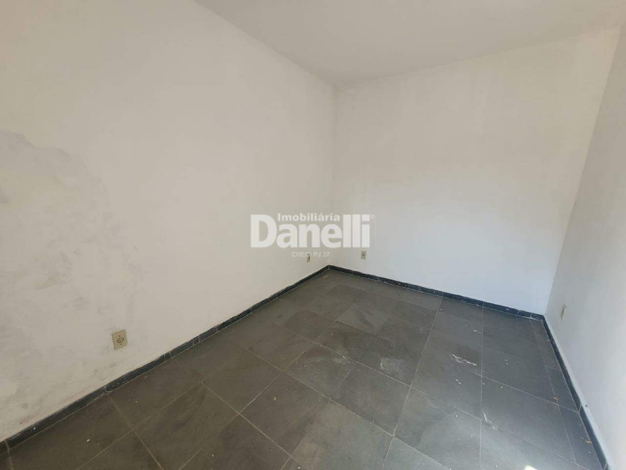 Casa para aluguel no Centro: 