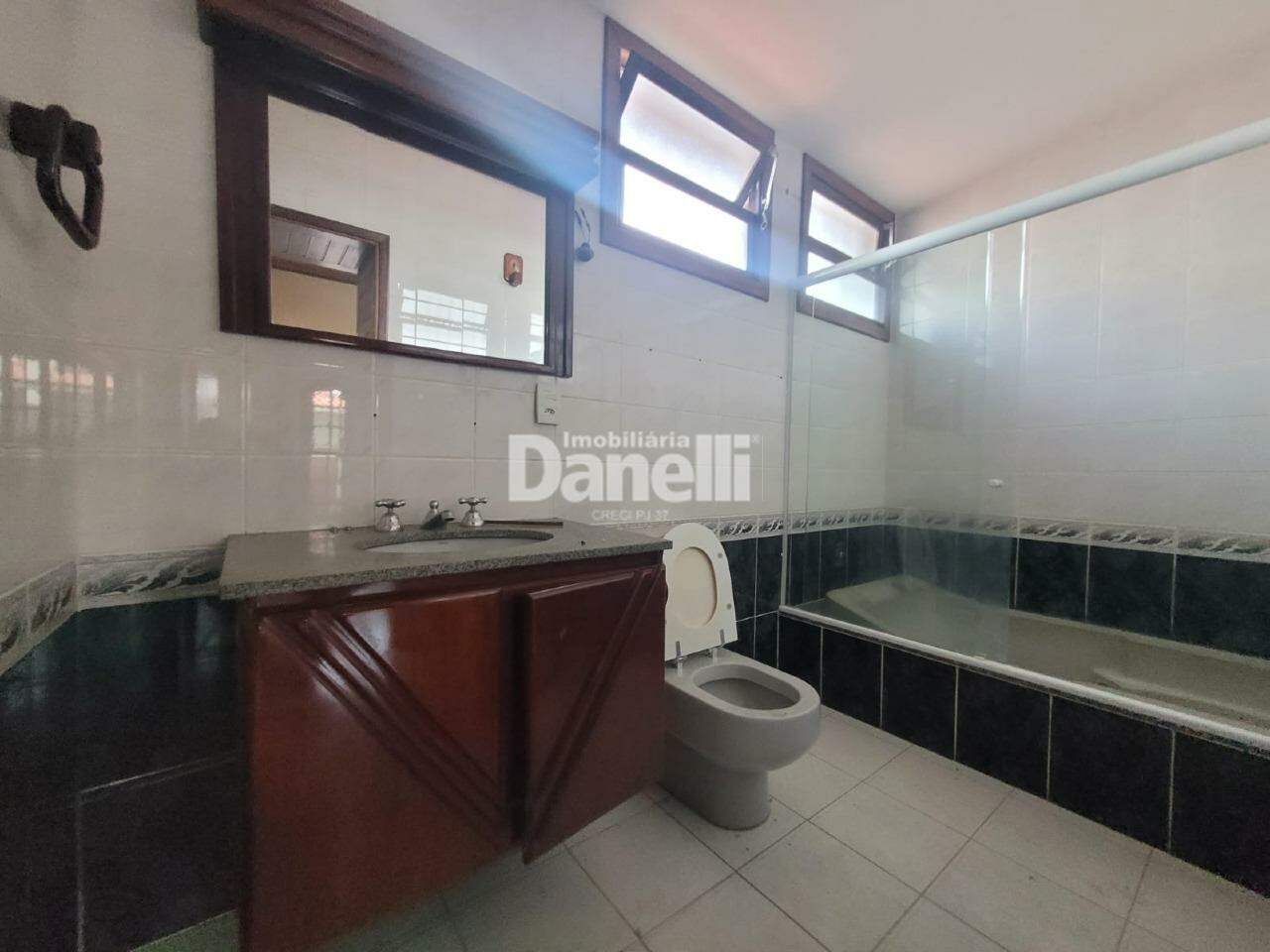 Casa para aluguel no Centro: 
