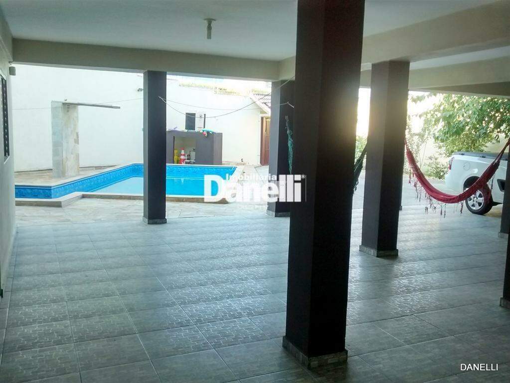 Casa à venda no Jardim das Nações: 