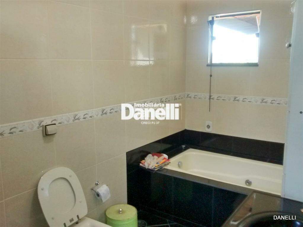 Casa à venda no Jardim das Nações: 