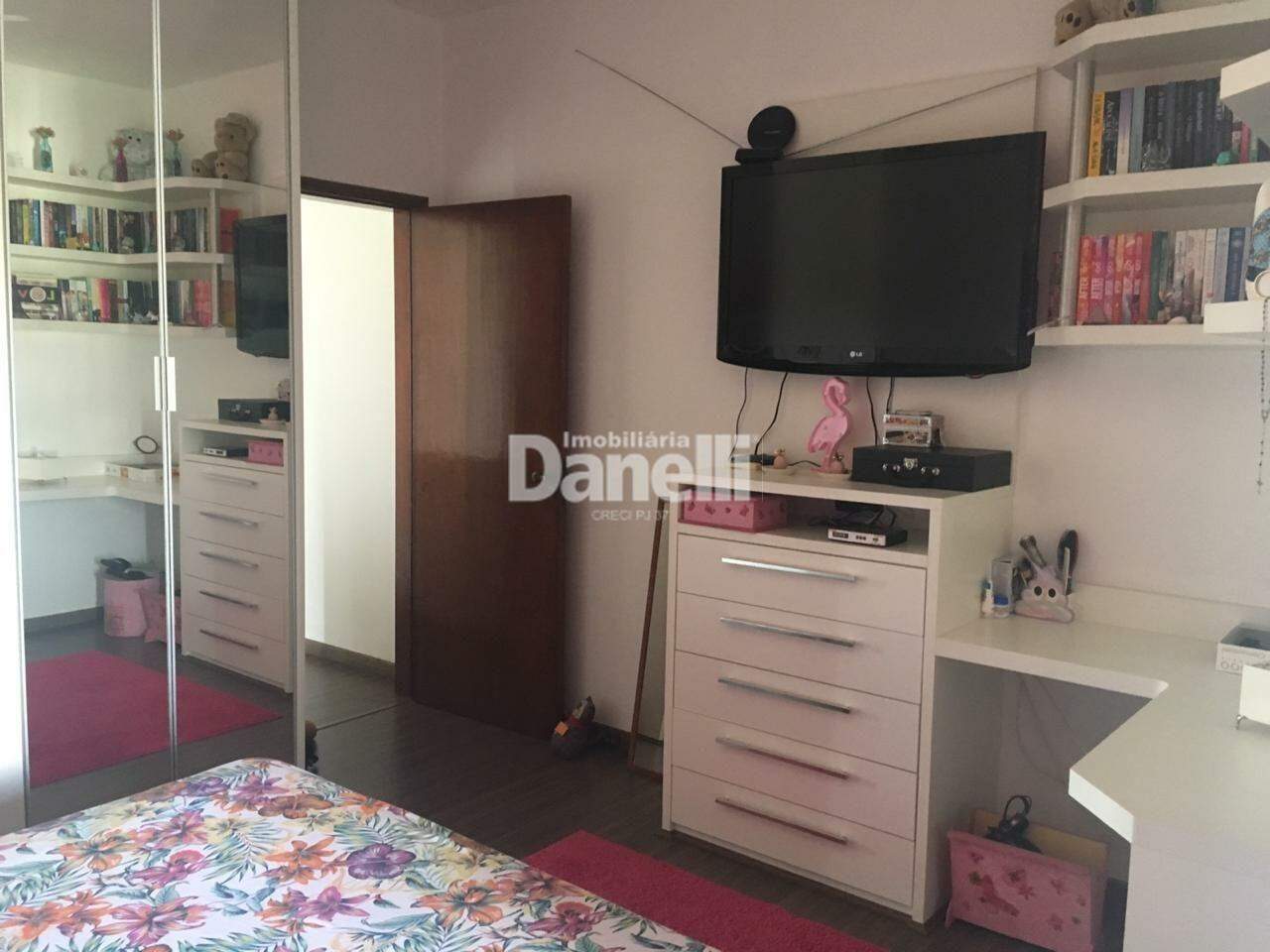 Casa à venda no Jardim das Nações: 
