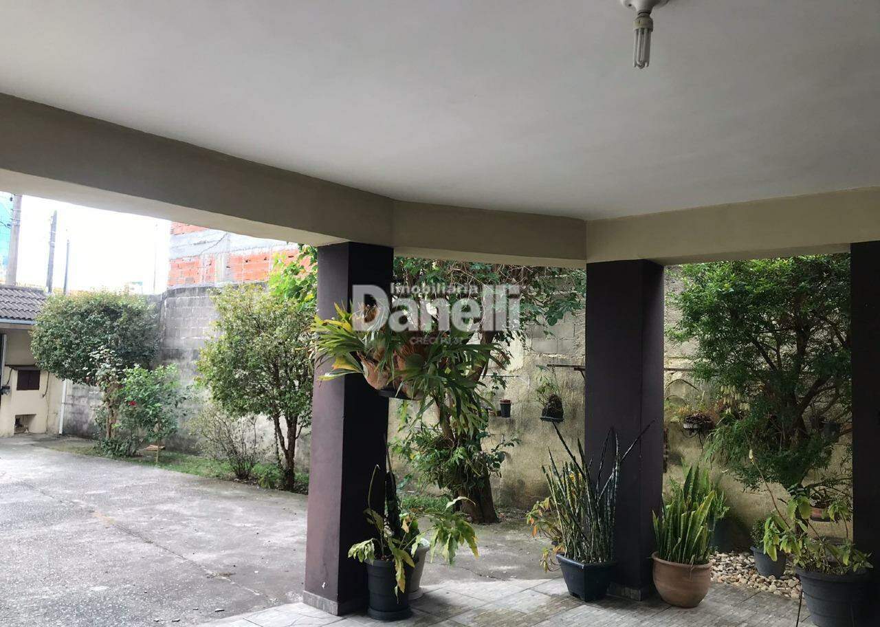 Casa à venda no Jardim das Nações: 