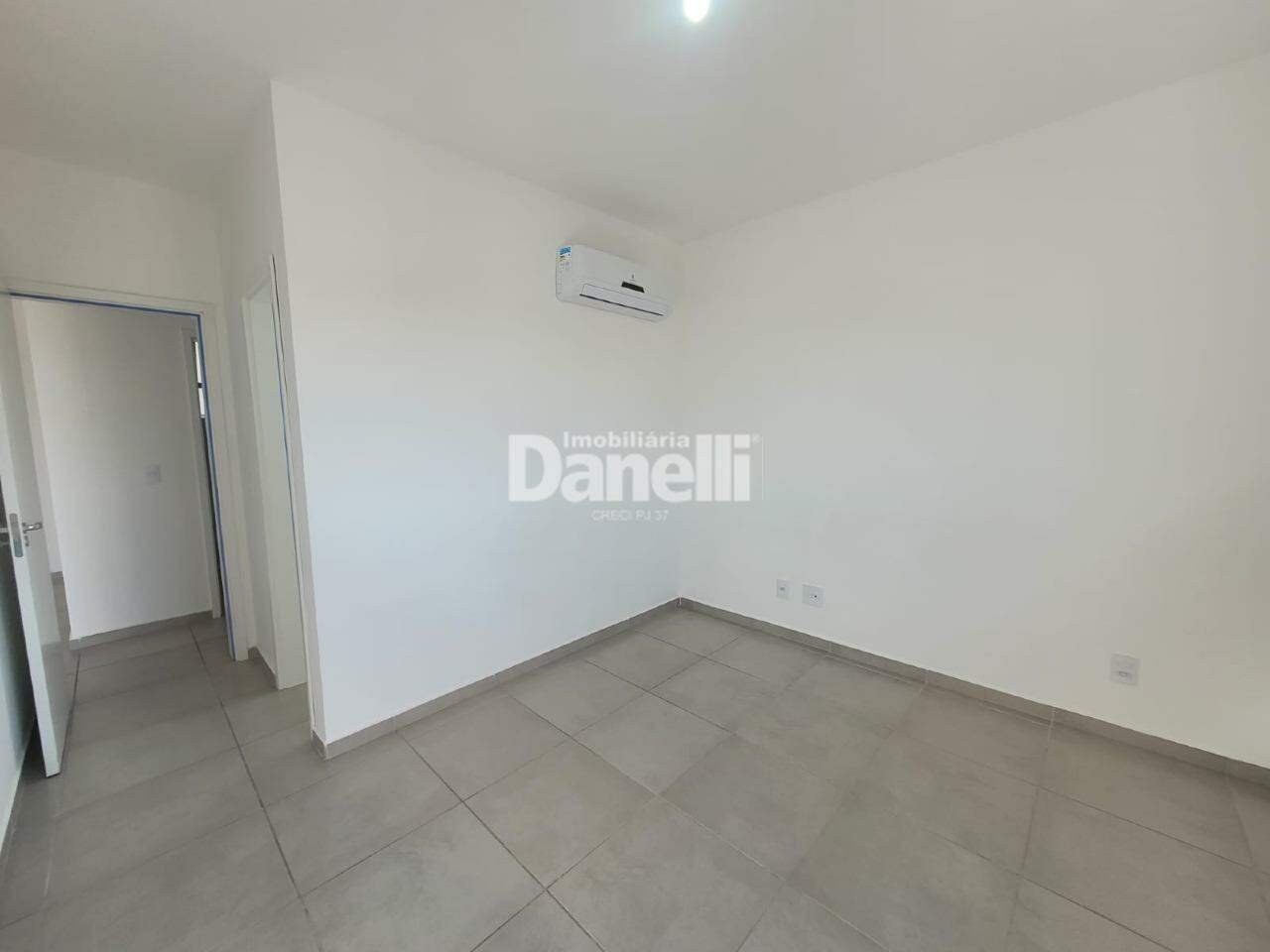 Apartamento para aluguel no Vila São José: 