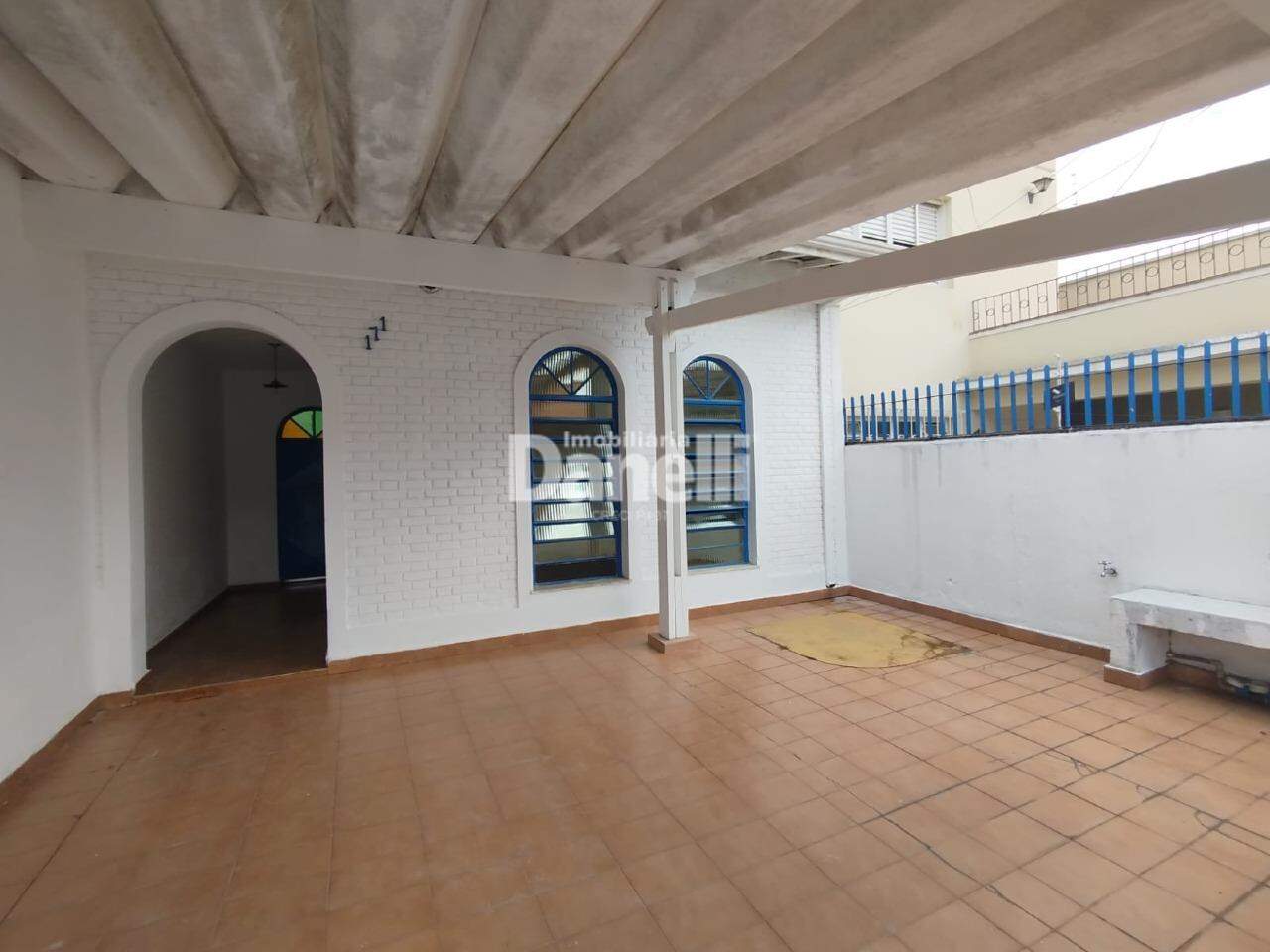 Casa para aluguel no Centro: 