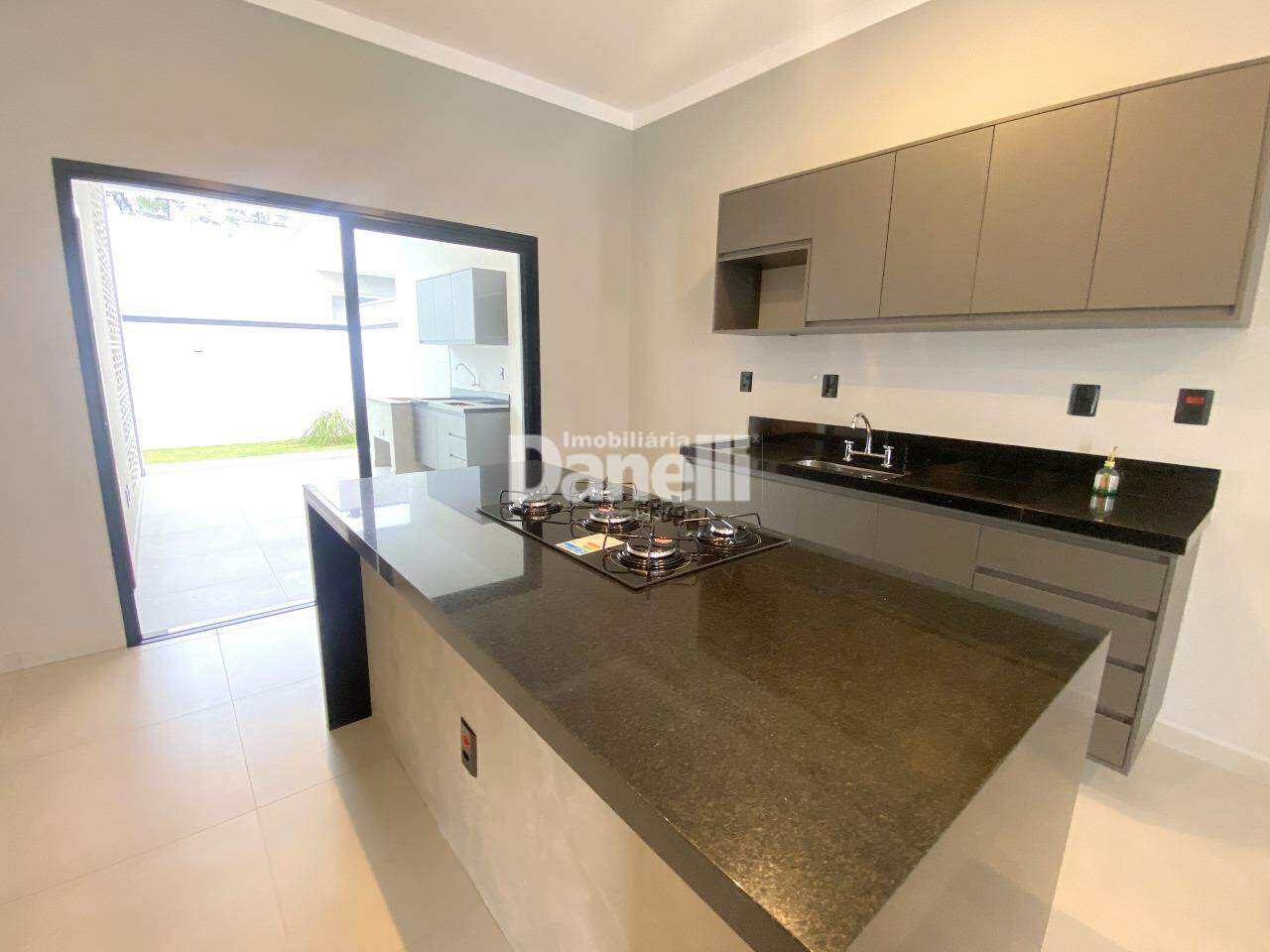Casa em Condomínio para aluguel no Loteamento Residencial Morada do Visconde: 