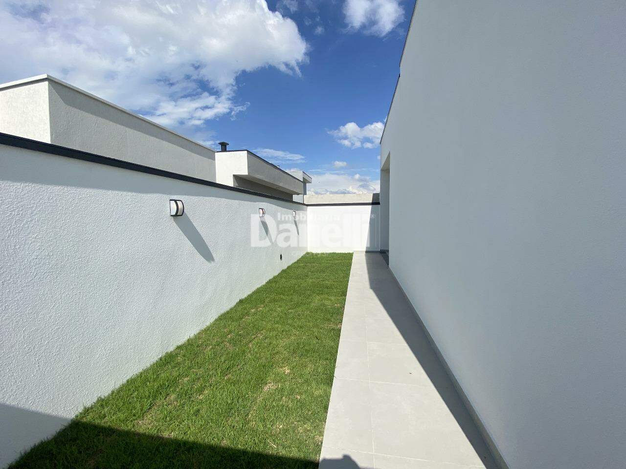 Casa em Condomínio para aluguel no Loteamento Residencial Morada do Visconde: 