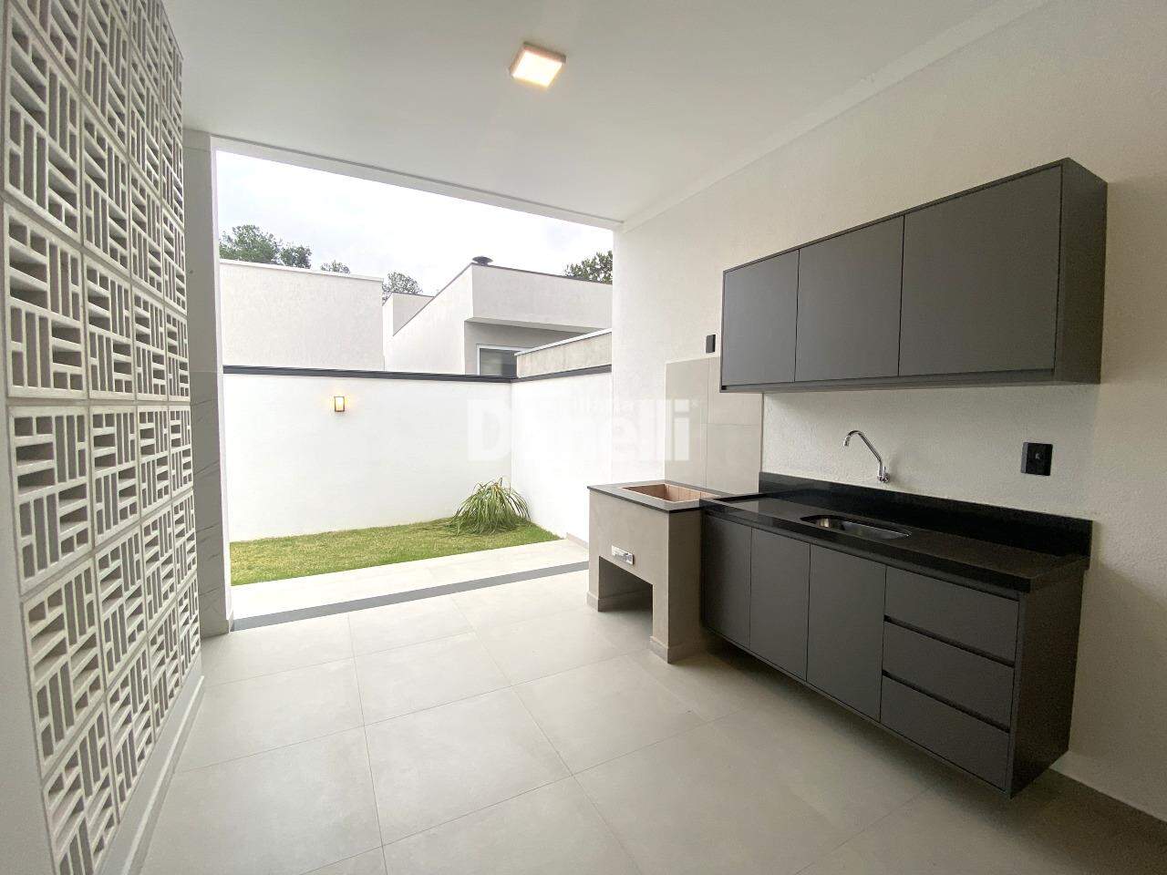 Casa em Condomínio para aluguel no Loteamento Residencial Morada do Visconde: 