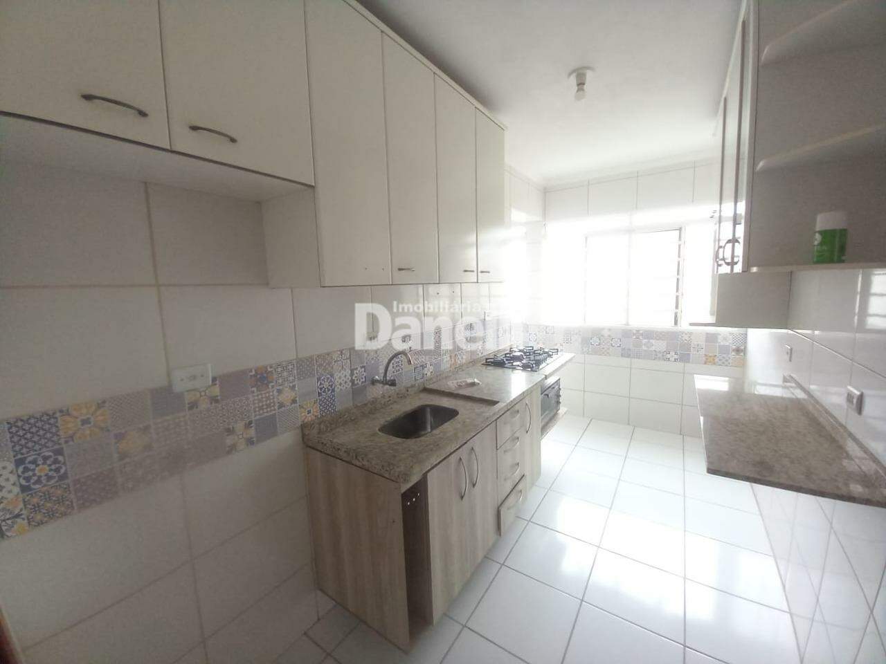 Apartamento para aluguel no Quiririm: 