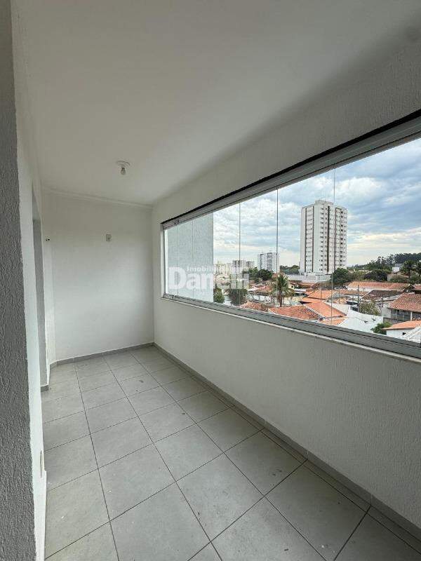 Apartamento à venda no Vila São José: 