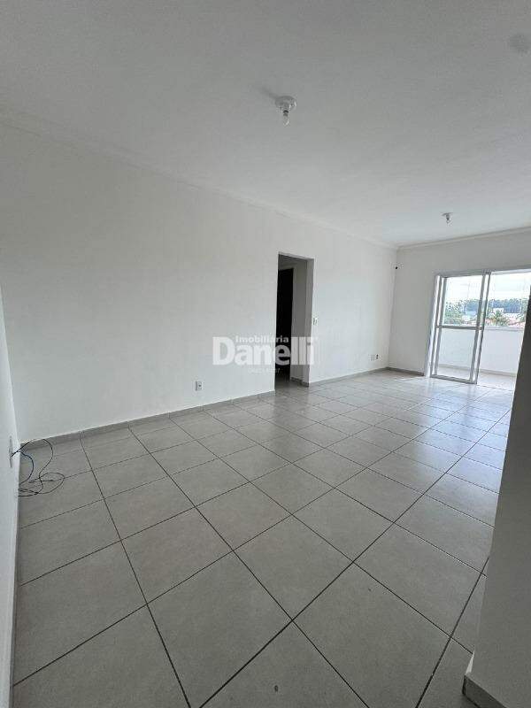 Apartamento à venda no Vila São José: 