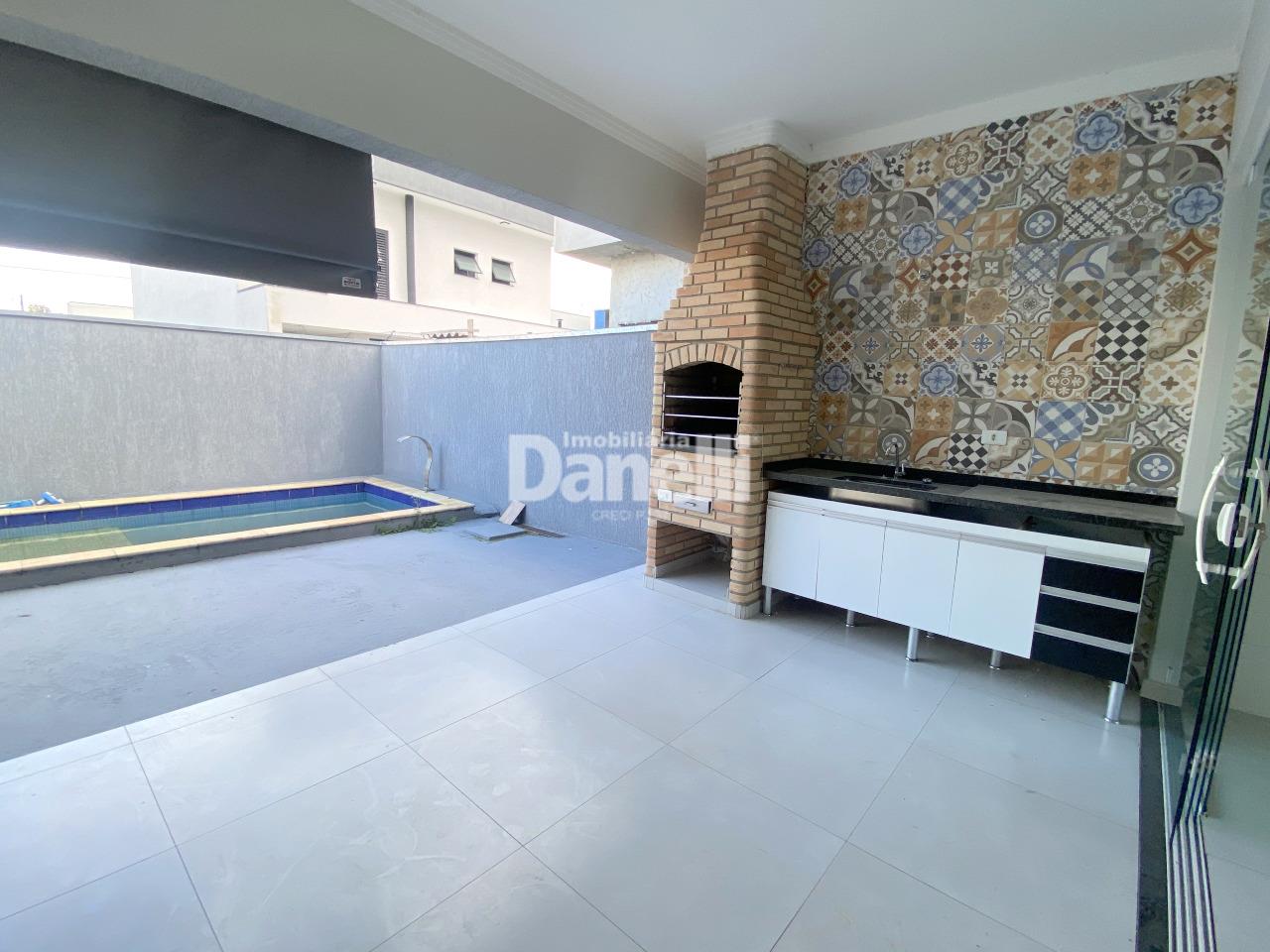 Casa em Condomínio para aluguel no Loteamento Residencial Morada do Visconde: 