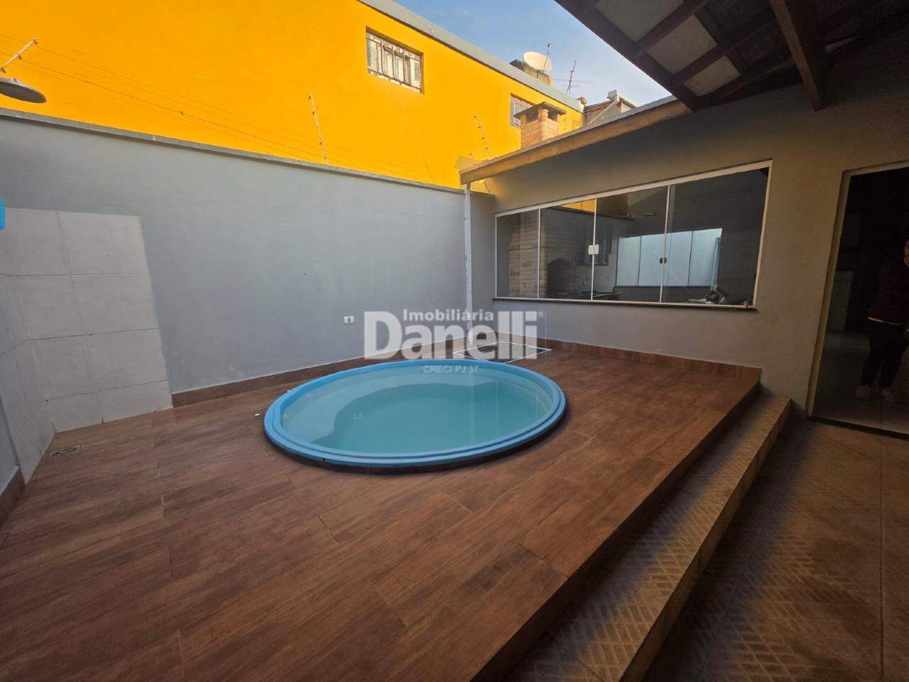 Casa à venda no Jardim Santa Clara: 