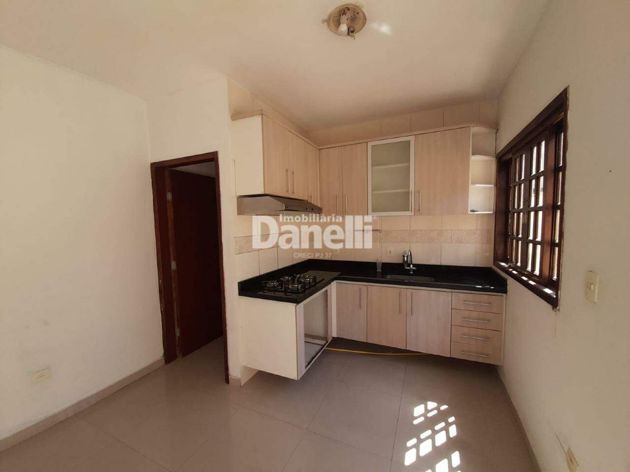 Casa para aluguel no Jardim Gurilândia: 