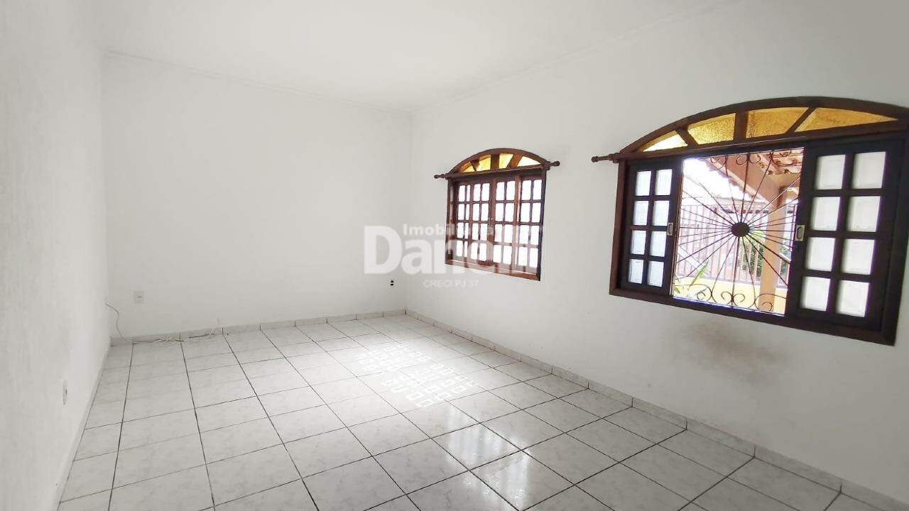 Casa para aluguel no Loteamento Parque das Fontes: 