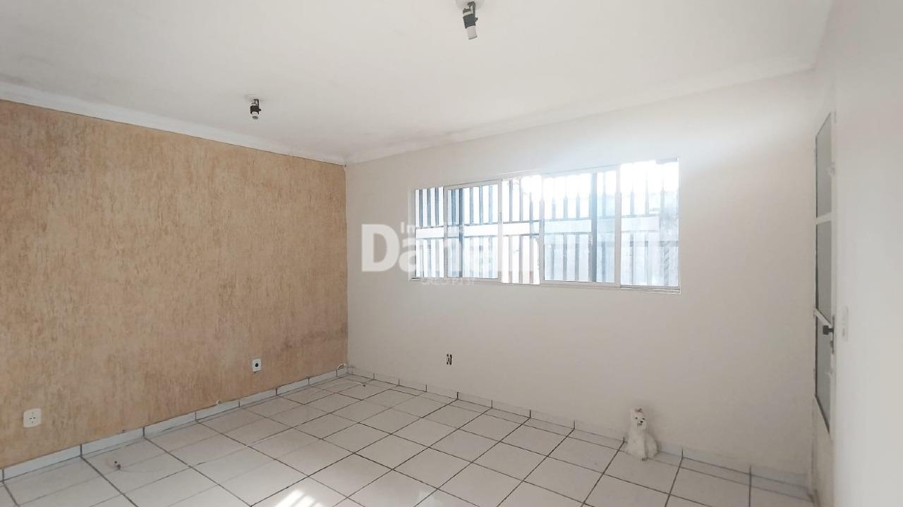 Casa para aluguel no Vila dos Comerciários 2: 