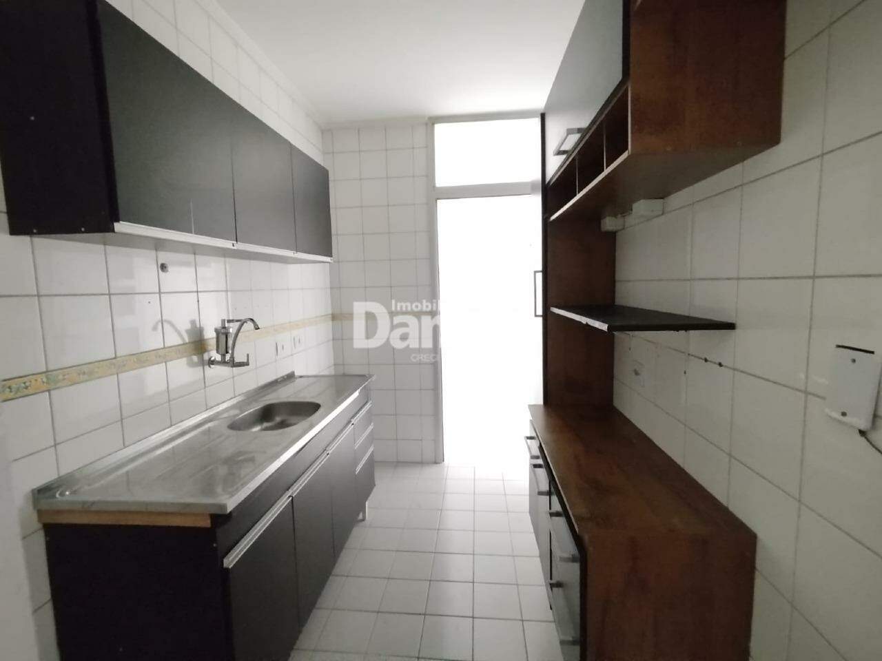 Apartamento para aluguel no Jardim das Nações: 