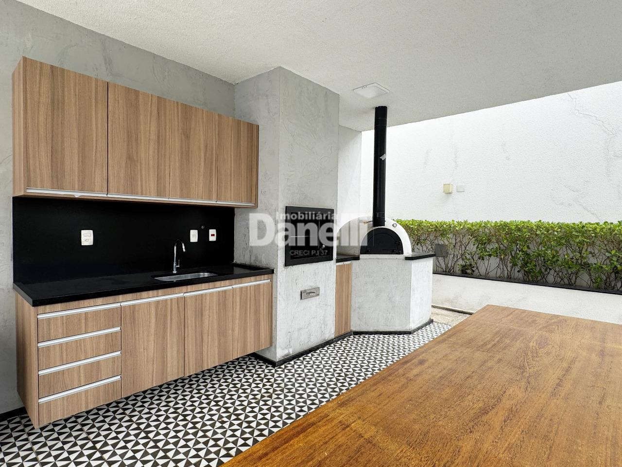 Apartamento para aluguel no Centro: 