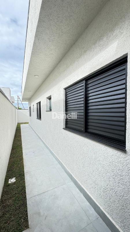 Casa em Condomínio à venda no Residencial Verdes Vales: corredor 