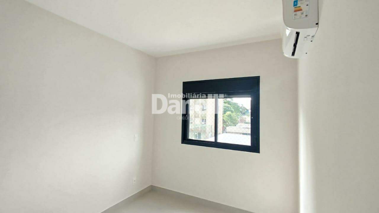 Apartamento para aluguel no Jardim das Nações: 