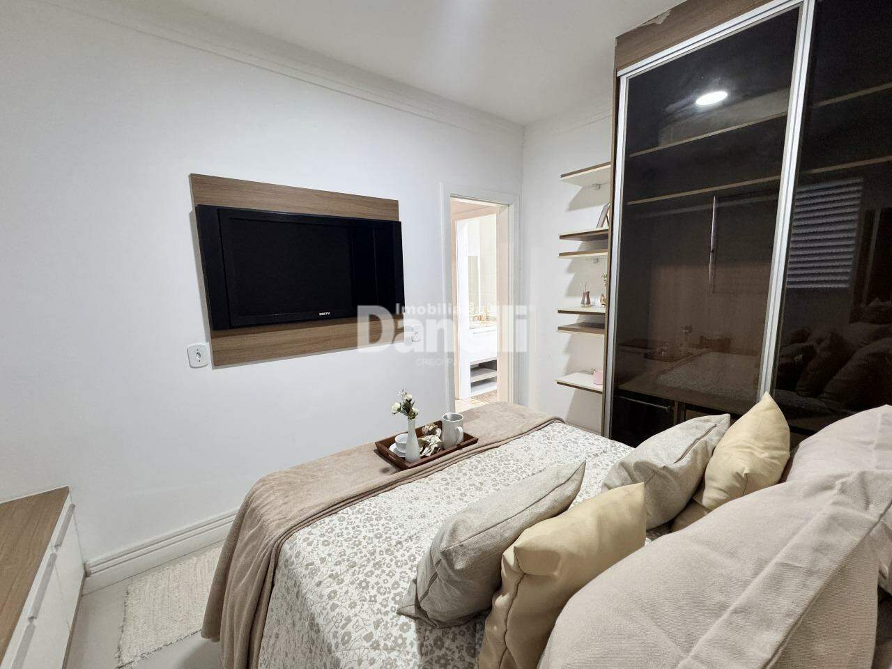 Apartamento à venda no Jardim Ana Rosa: 
