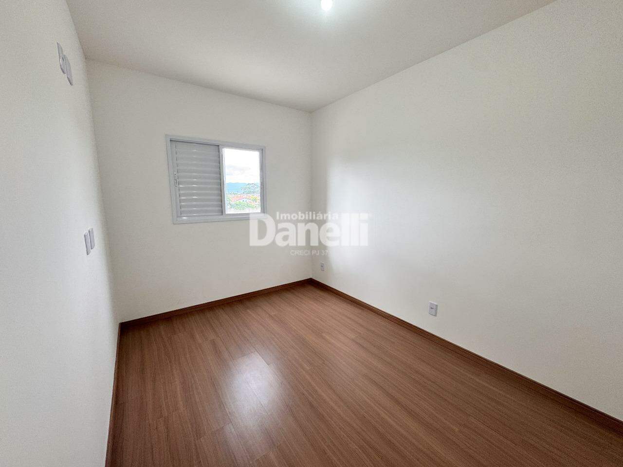 Apartamento à venda no Jardim Ana Rosa: 