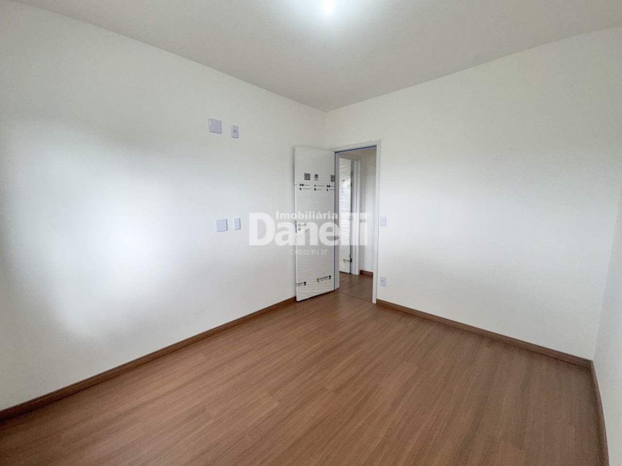 Apartamento à venda no Jardim Ana Rosa: 