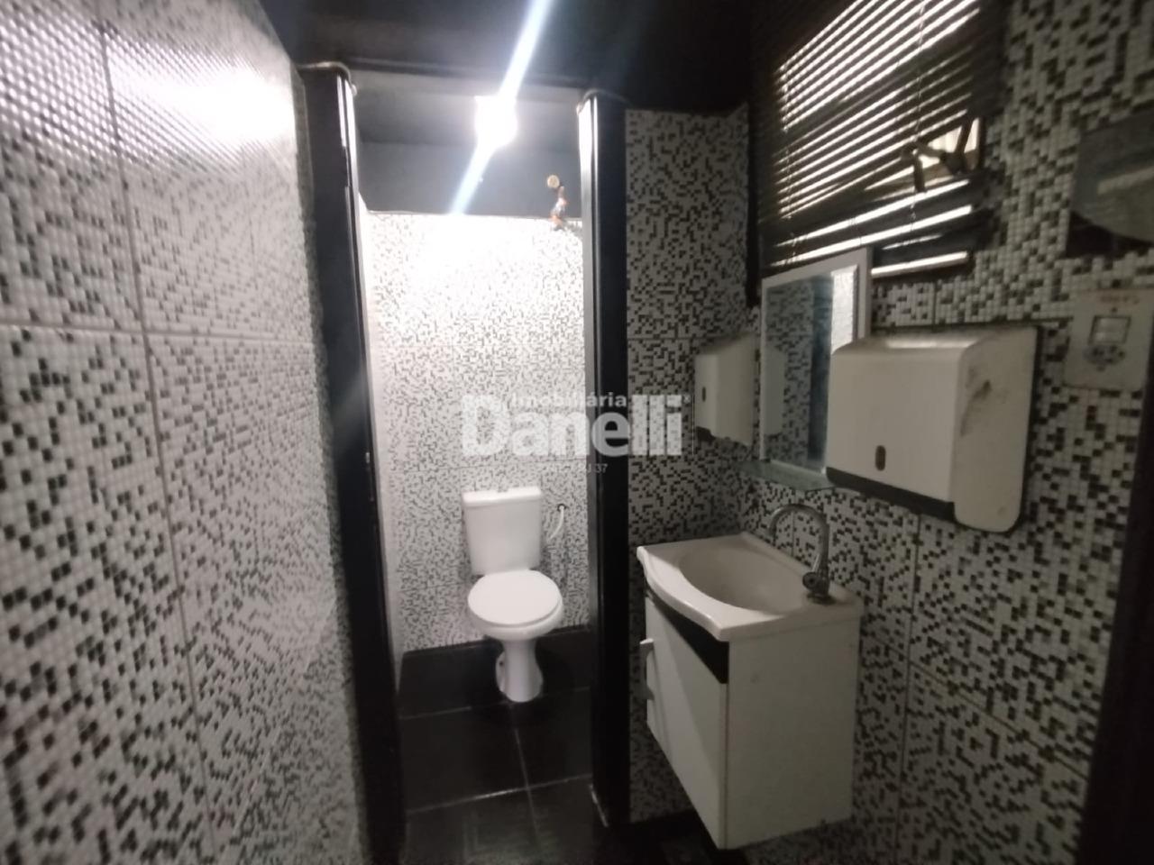 Ponto Comercial para aluguel no Parque Santo Antônio: 