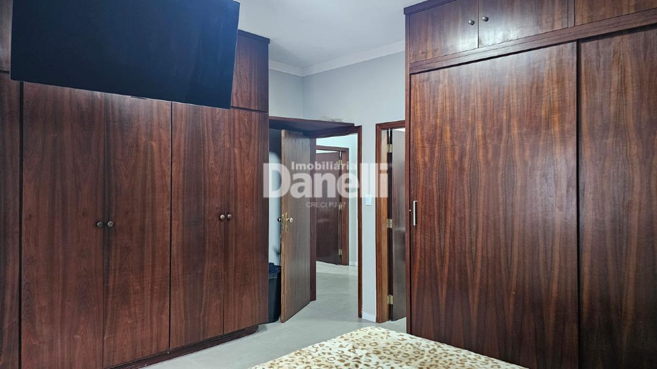 Casa em Condomínio à venda no Estiva: 