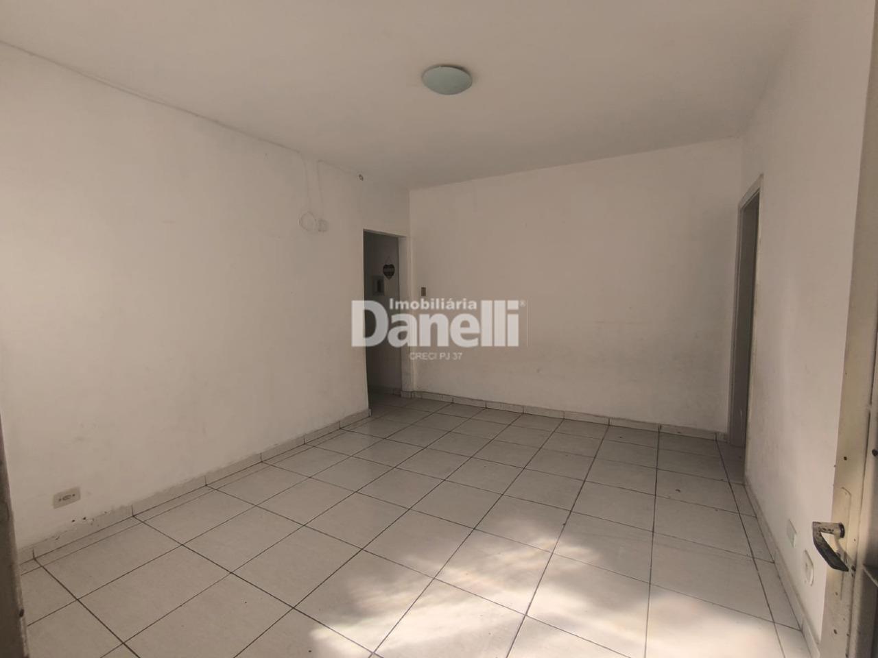 Casa à venda no Centro: 