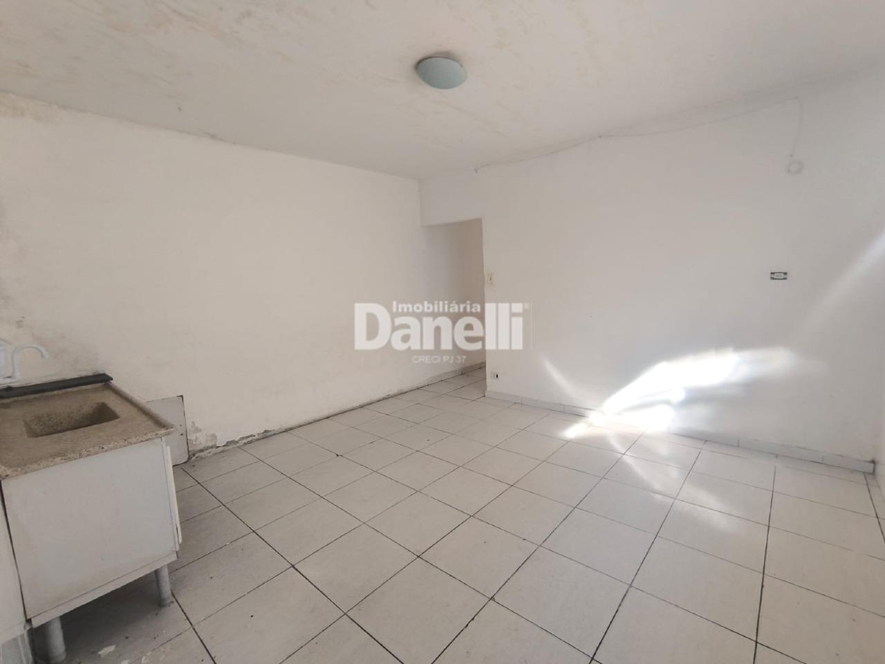 Casa à venda no Centro: 