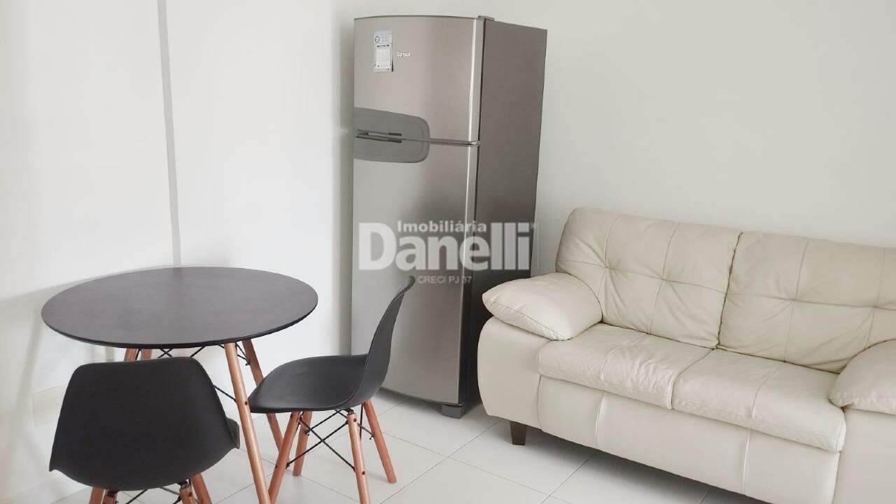 Apartamento para aluguel no Centro: 