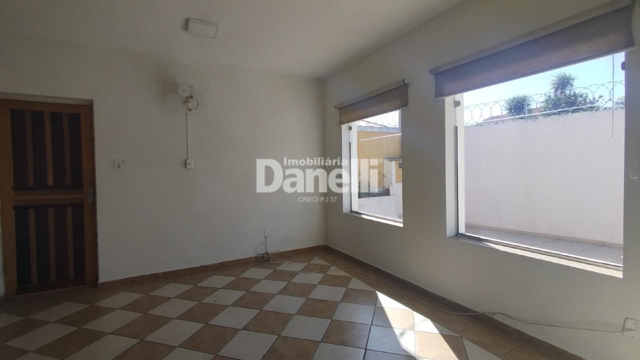 Casa para aluguel no Jardim Santa Clara: 