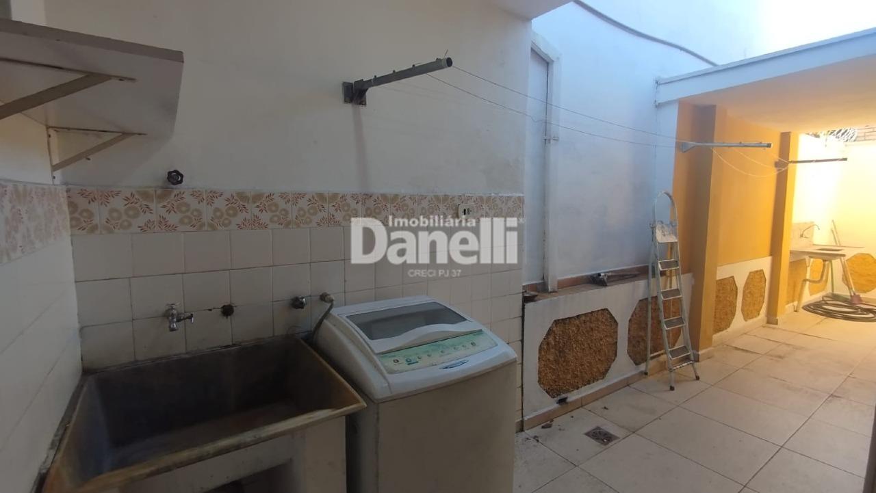 Casa para aluguel no Jardim Santa Clara: 