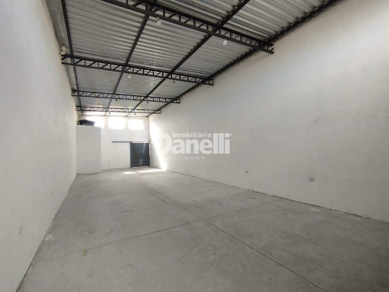 Ponto Comercial para aluguel no Areao: 