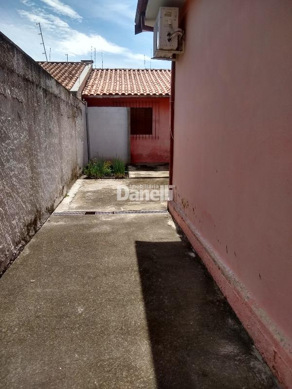 Casa à venda no Jardim Califórnia: 