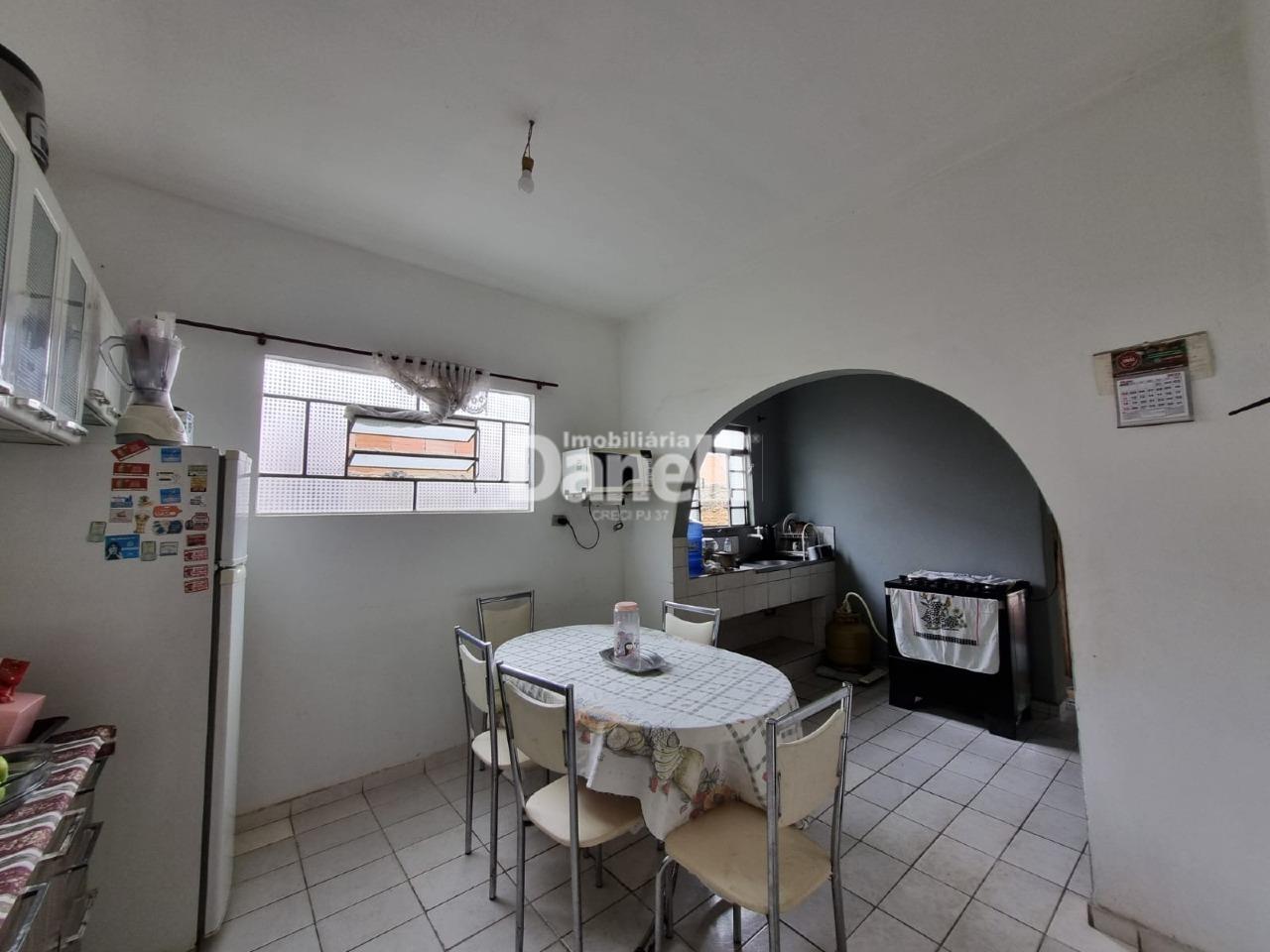 Casa à venda no Estiva: 