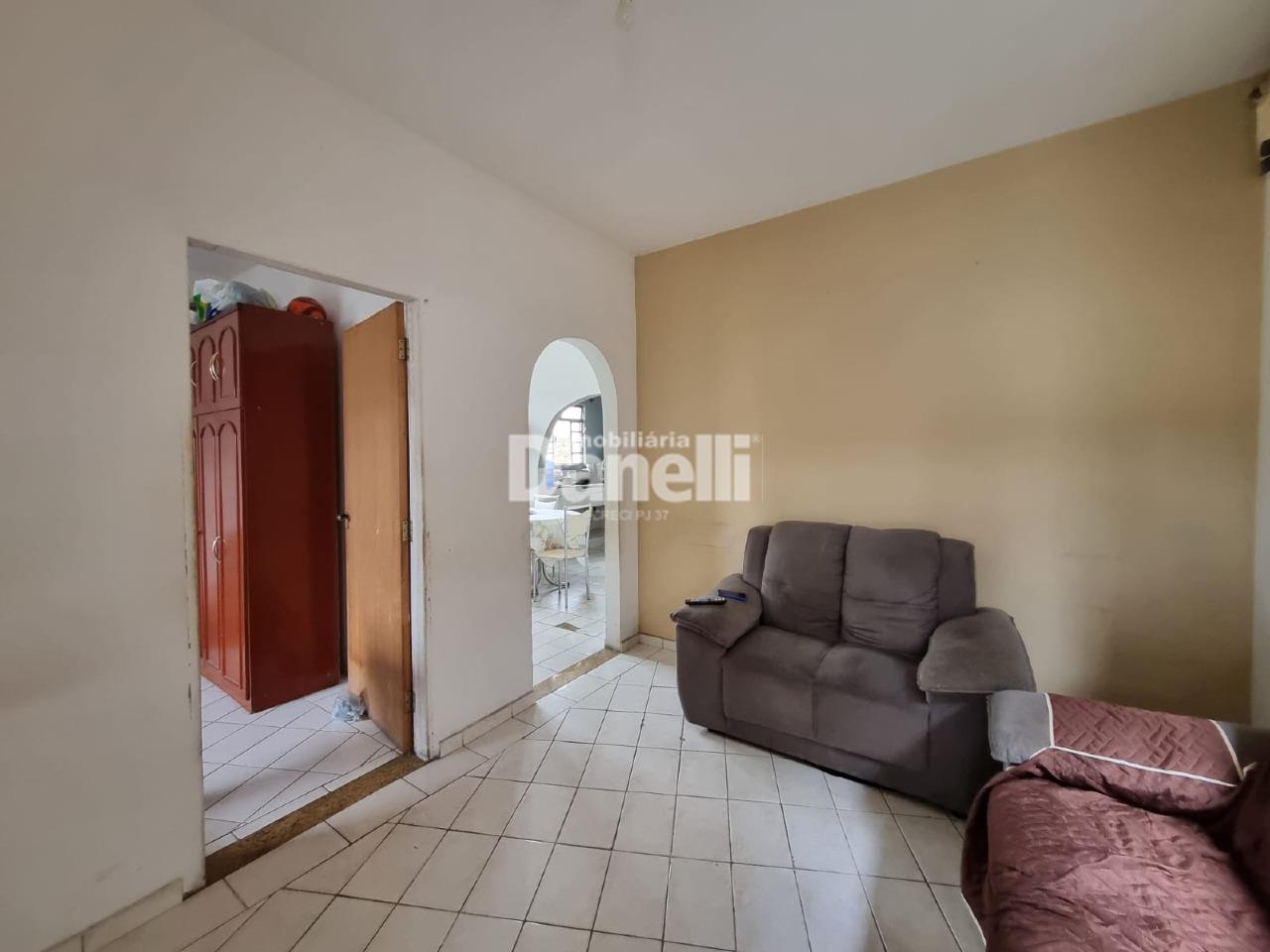 Casa à venda no Estiva: 