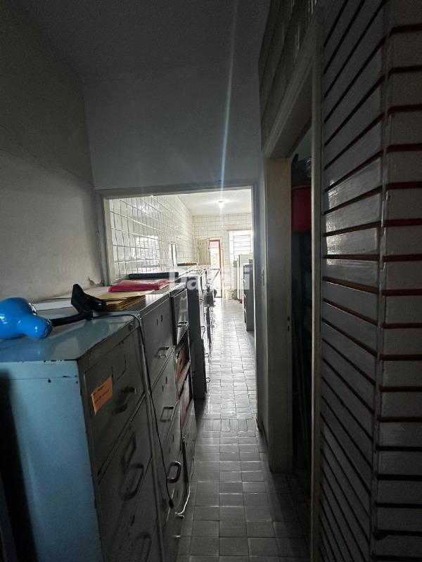 Ponto Comercial à venda no Centro: 