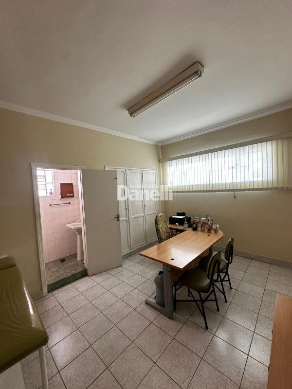 Ponto Comercial à venda no Centro: 