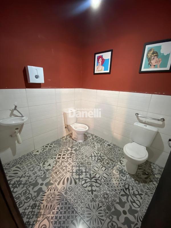 Sobrado à venda no Vila Aparecida: 