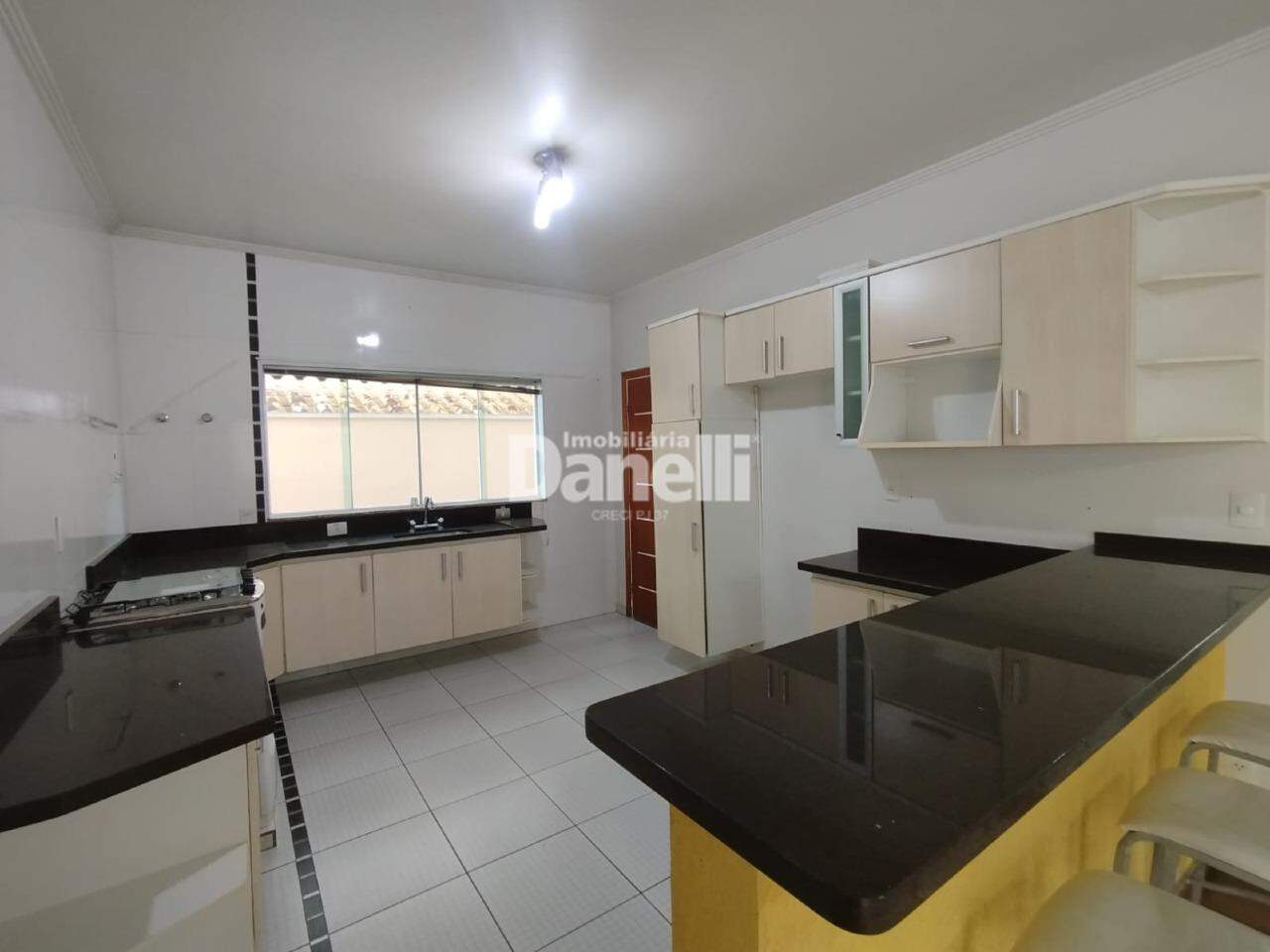 Casa em Condomínio para aluguel no Loteamento Residencial Campos do Conde III: 