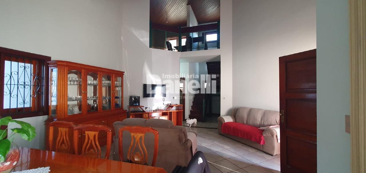 Sobrado à venda no Centro: 