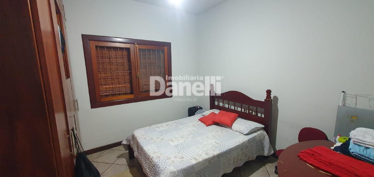 Sobrado à venda no Centro: 