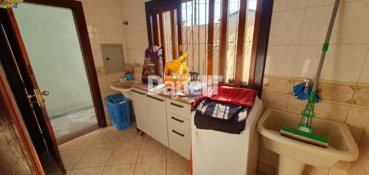 Sobrado à venda no Centro: 