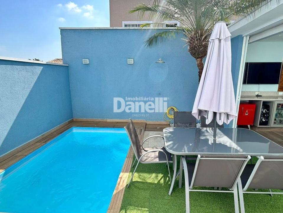 Casa em Condomínio à venda no Jardim Hípica Pinheiro: 