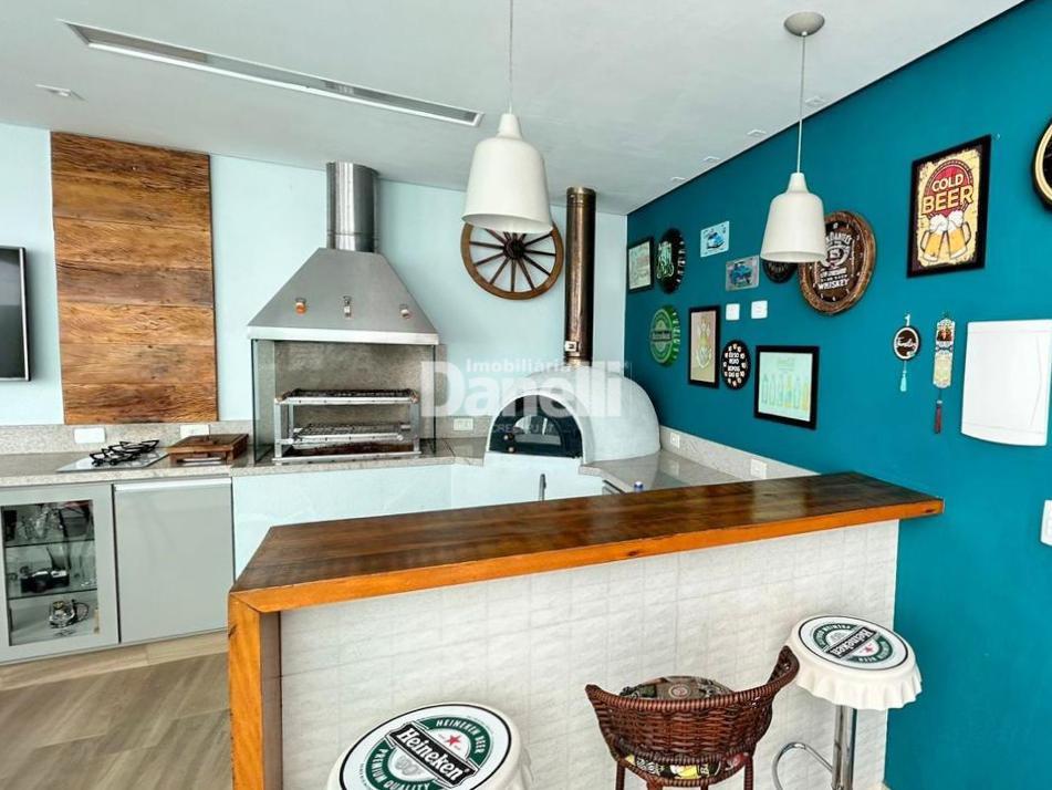 Casa em Condomínio à venda no Jardim Hípica Pinheiro: 