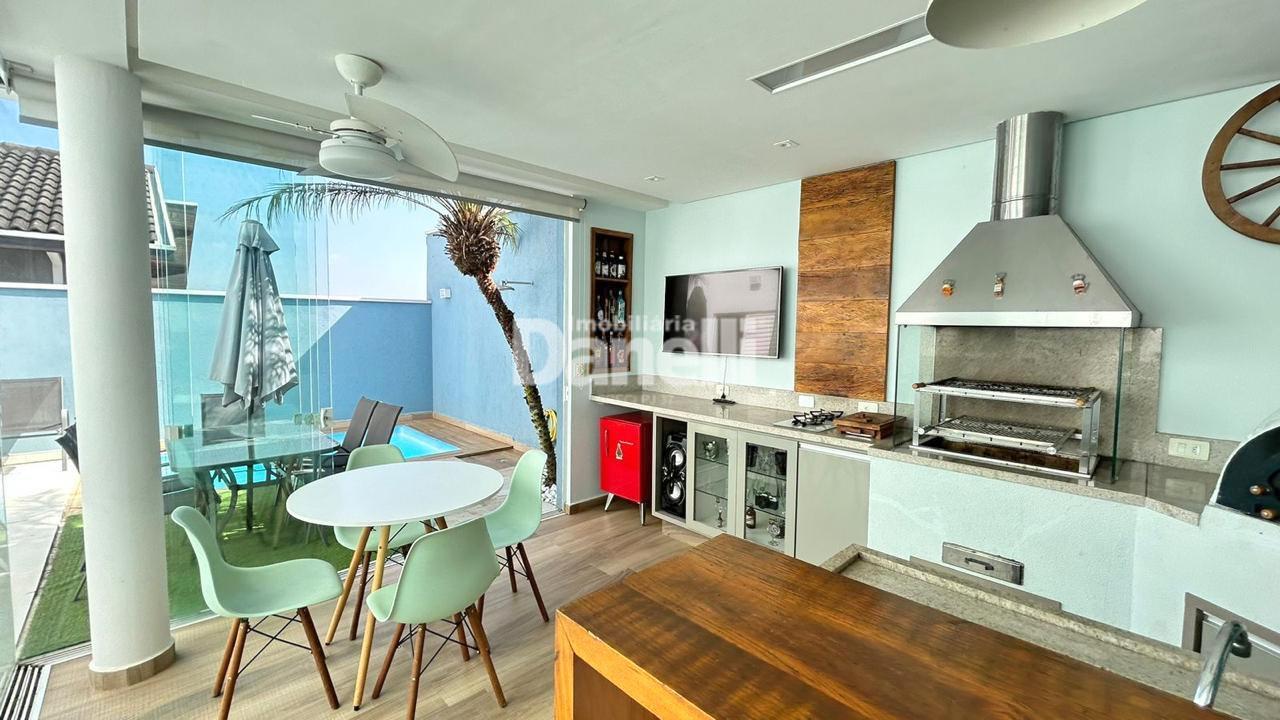 Casa em Condomínio à venda no Jardim Hípica Pinheiro: 